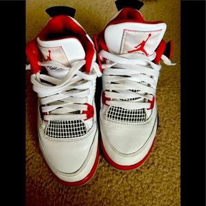 Worn 6youth Jordan 4s